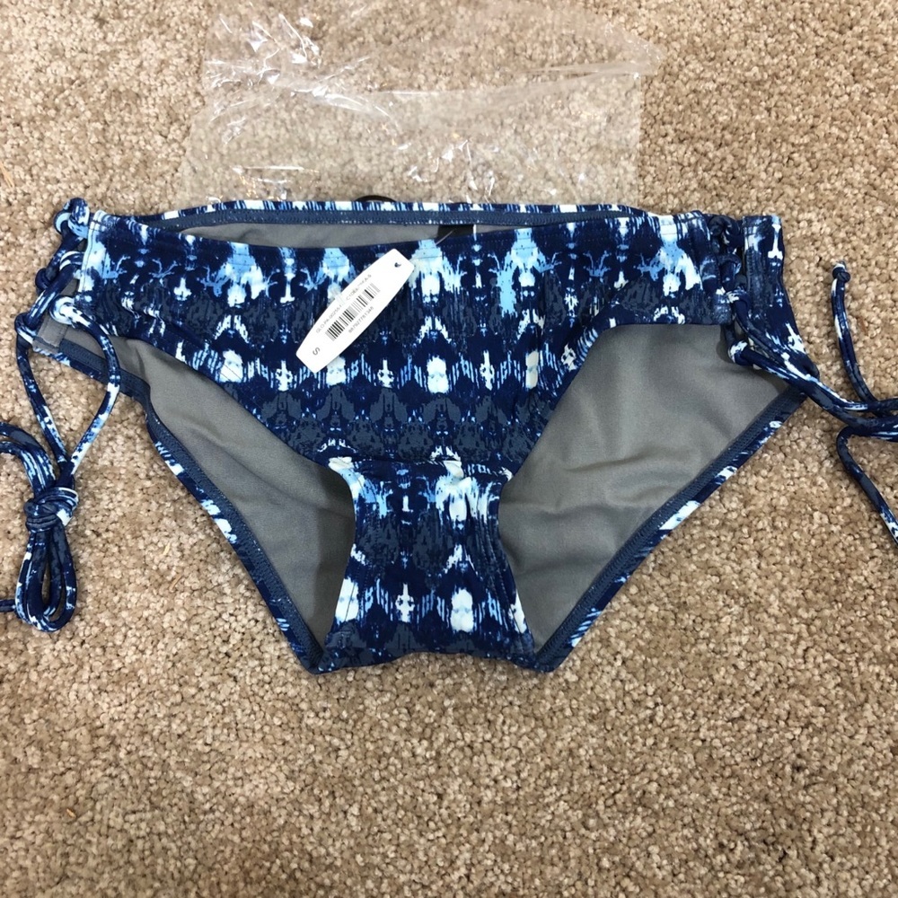 NWT Adore Me Bikini Bottoms Size Small
